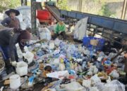 Mengolah Sampah Menjadi Pundi-Pundi Rupiah
